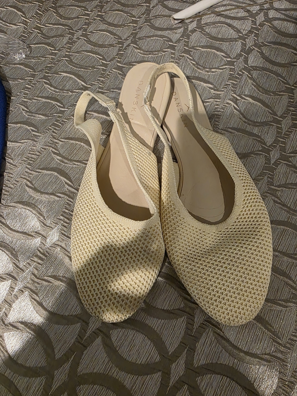 Danskin Cream Knit Slingback Flats